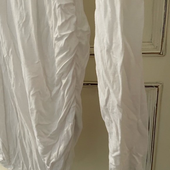 EUC Motherhood Maternity Tee - Picture 4 of 4